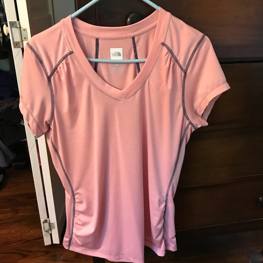 North Face vneck LIKE NEW